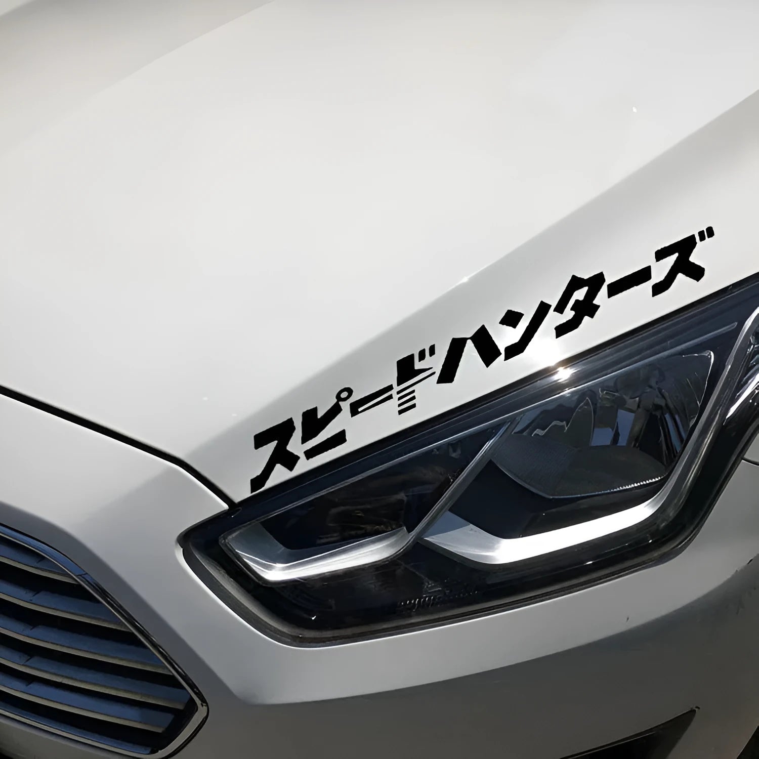 35x35cm reflective Japanese car sticker in black or white for vehicle safety