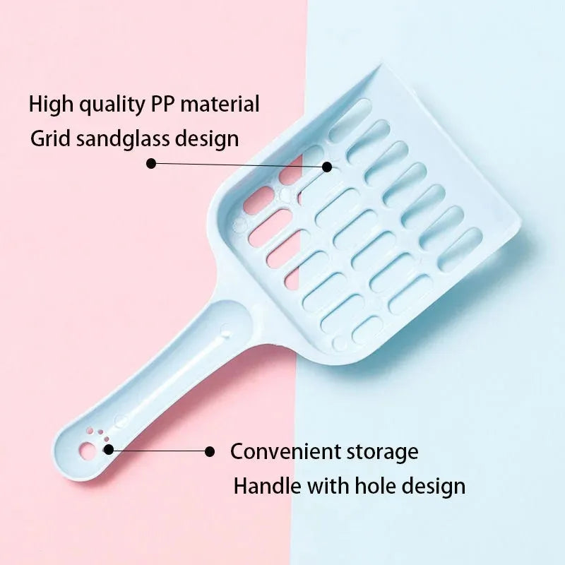 Plastic cat litter scoop in blue colour with dimensions 20cm long by 9cm wide