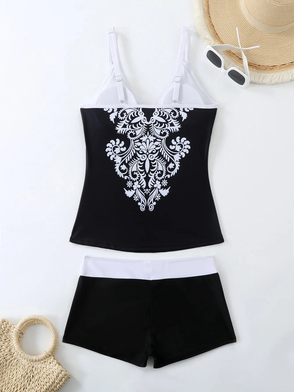 Women's plus size split design swimsuit in black or rose red with cotton lining and briefs style