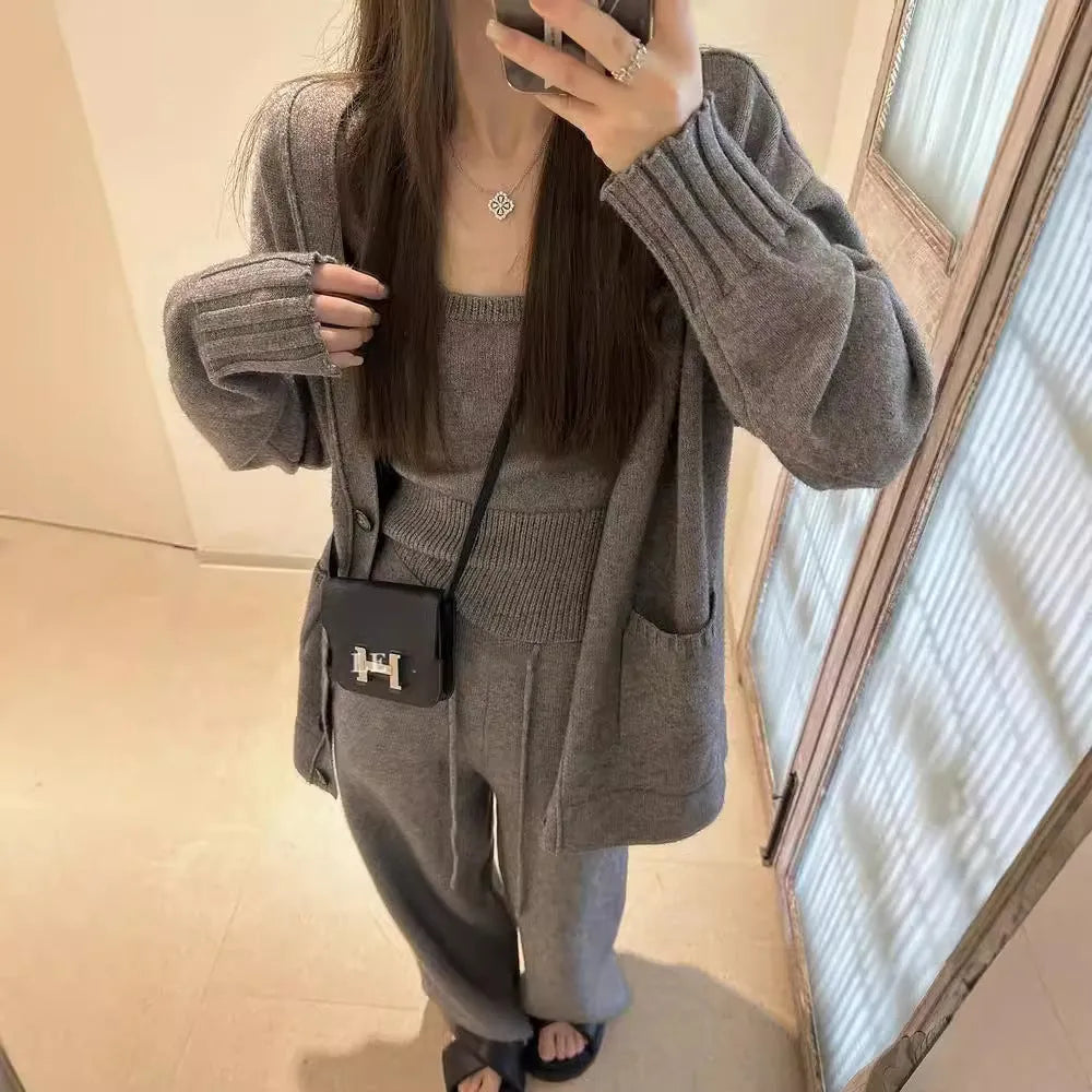 Women's knit cardigan vest and suspender trousers three-piece set in solid colour wool blend fabric