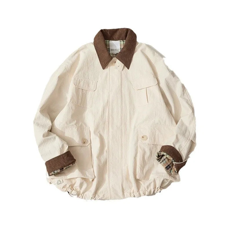 Casual solid colour polyester jacket with side pockets in apricot or green