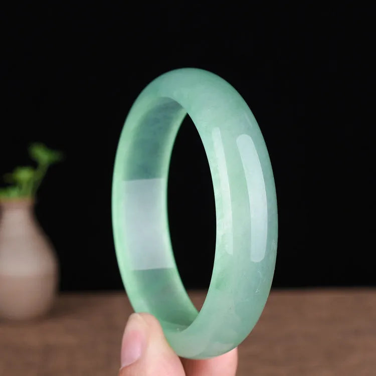 Light green jade quartz bracelet for women with modern simplicity design in blue and green colour options