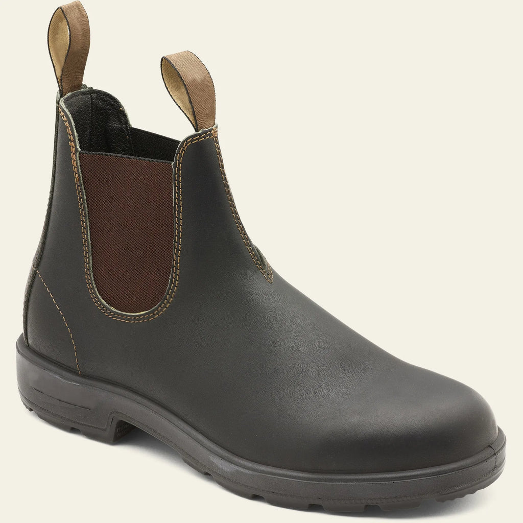 Vintage unisex brown Chelsea boot with frosted PU upper and beef tendon sole on a white background.