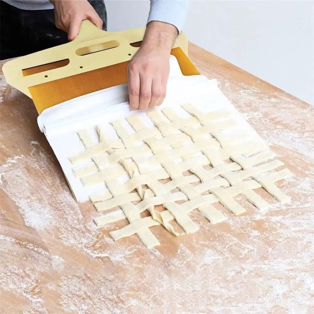 Food-grade PP pizza transfer shovel with non-stick surface measuring 55cm by 35cm