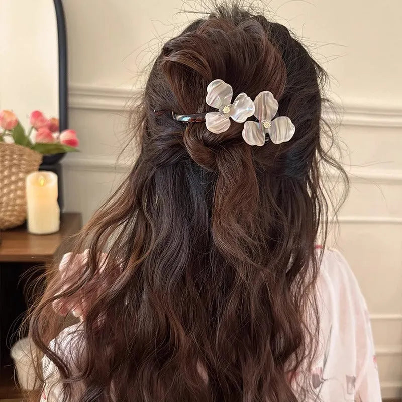 Retro acrylic flower petal bobby pin hair clip in beige, blue, light blue, or pink colour.