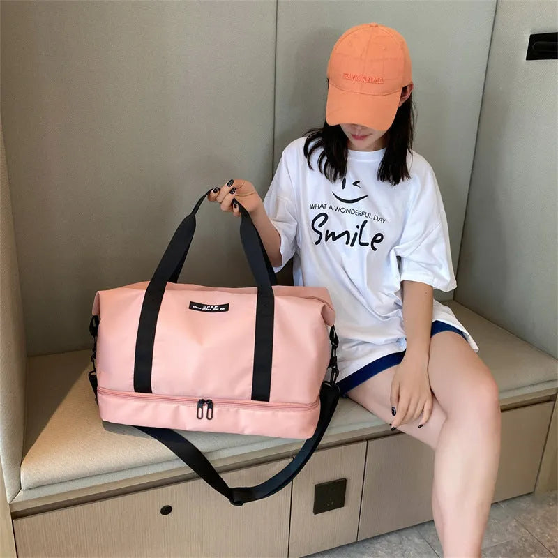 Large capacity travel duffle bag with shoes compartment in Oxford cloth, solid colour, for gym and overnight use