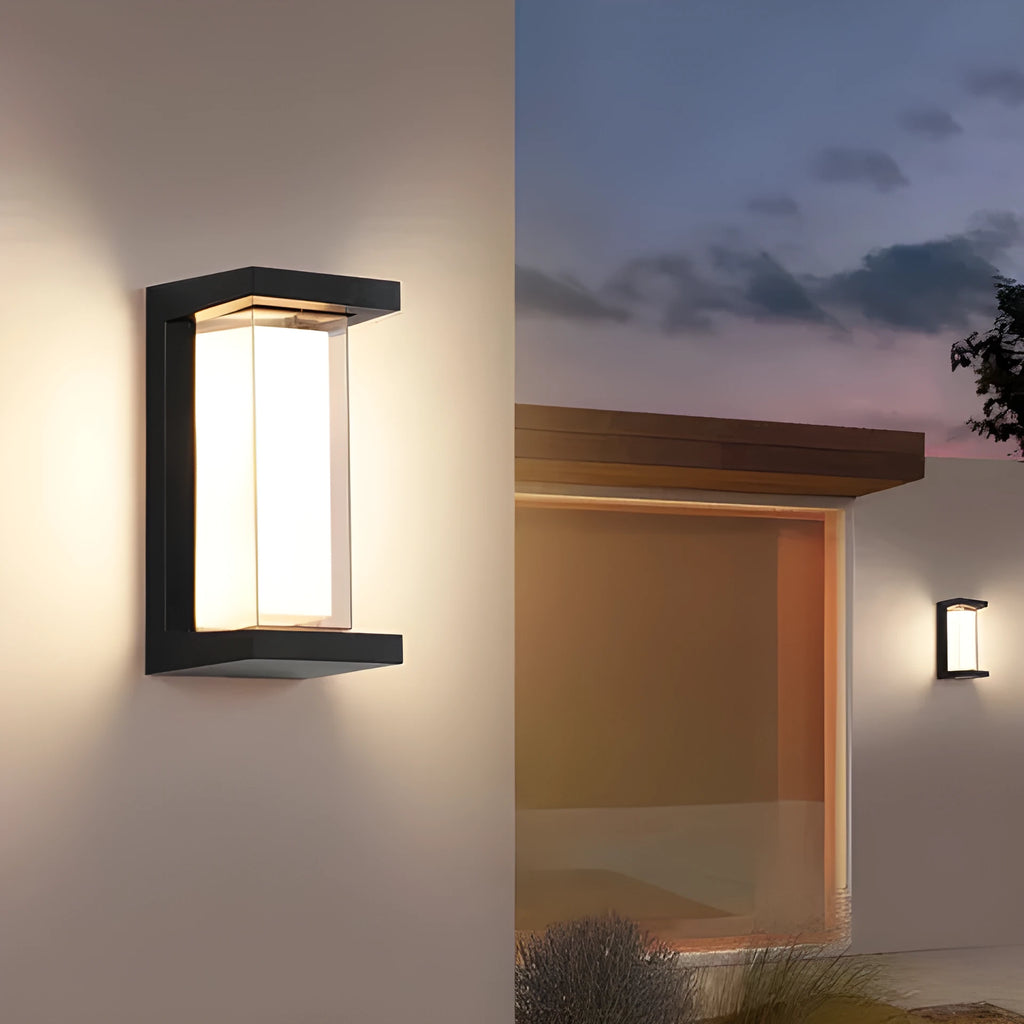Outdoor waterproof wall lamp with aluminium body and acrylic shade for garden lighting