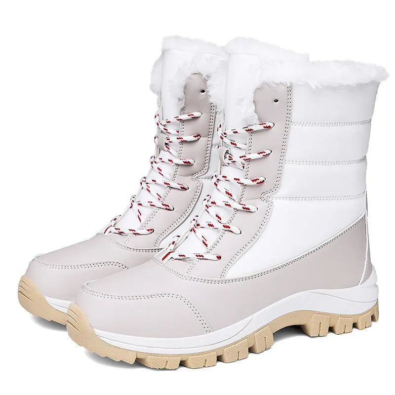 Women's fleece lined padded winter snow boots in black with rubber sole and front lace-up