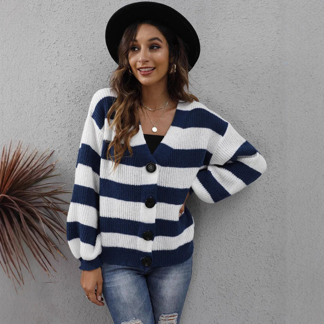 Women's striped cardigan with button stitching in deer plush polyester fabric