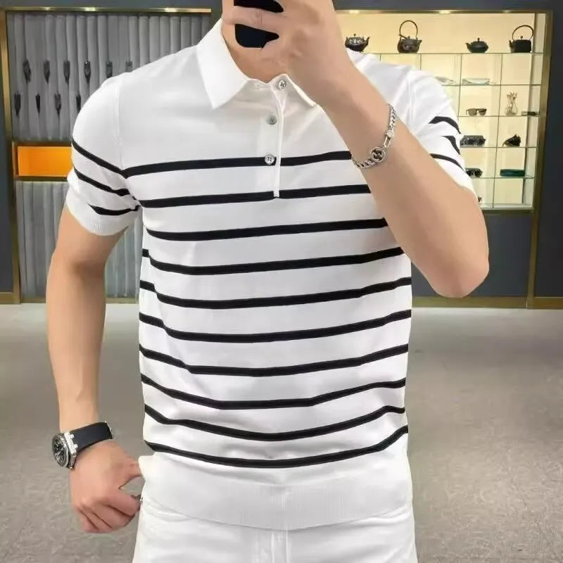 Black and white striped lapel collar on a knitted pullover T-shirt