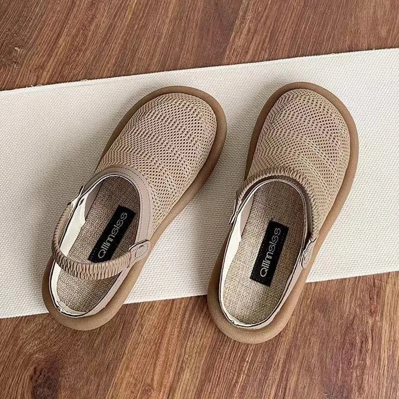 Women's linen slip-on shoes with mesh lining and rubber soles in beige, black and khaki colours