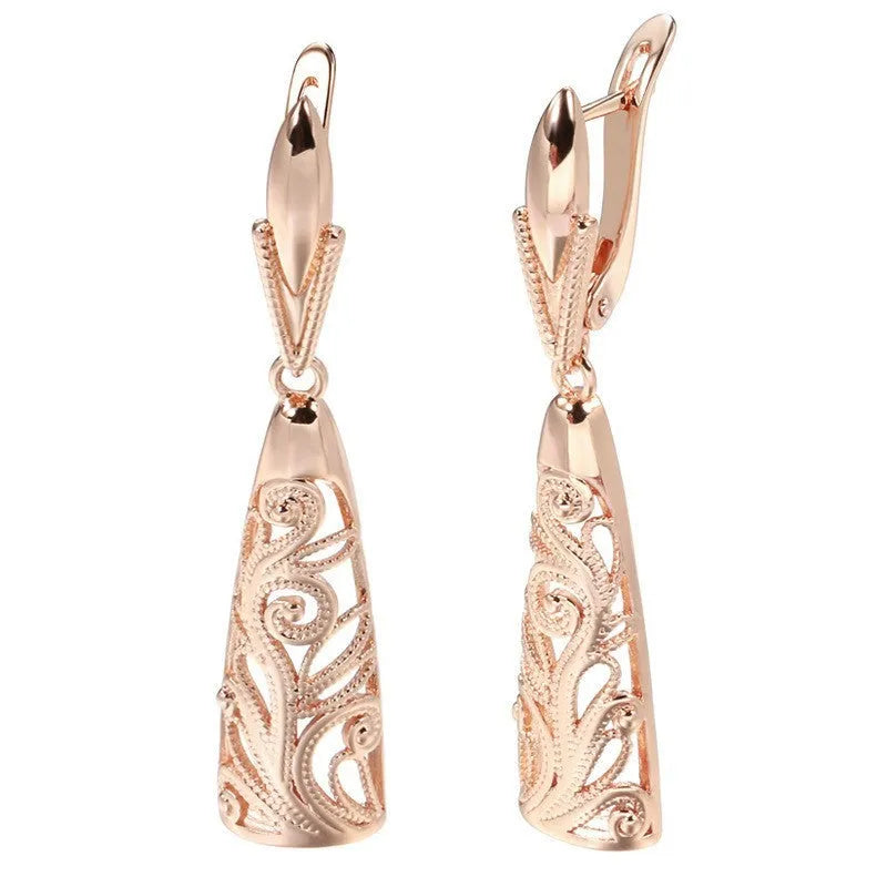 Retro hollow-carved rose gold copper earrings with leaf design for women
