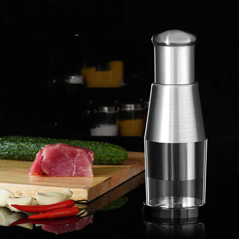 Manual garlic crusher and onion chopper kitchen gadget with stainless steel blades
